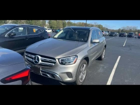  Mercedes-Benz GLC 30...