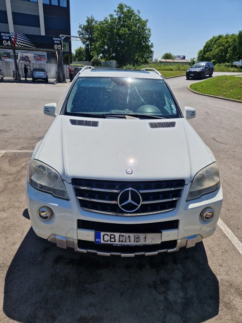 Mercedes-Benz ML 550, снимка 1 - Автомобили и джипове - 49186464