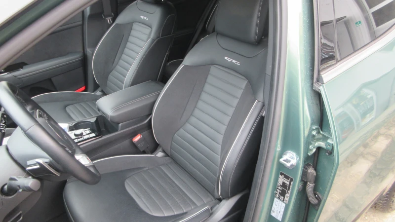 Kia Sportage  GT-LINE-PLUG IN HYBRID PHEV 4x4 252HP-ГАРАНЦИОНЕН, снимка 9 - Автомобили и джипове - 52876096