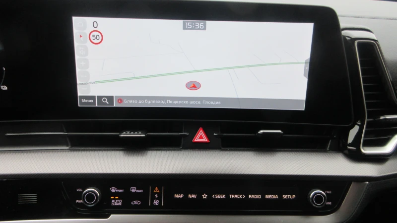 Kia Sportage  GT-LINE-PLUG IN HYBRID PHEV 4x4 252HP-ГАРАНЦИОНЕН, снимка 11 - Автомобили и джипове - 52876096