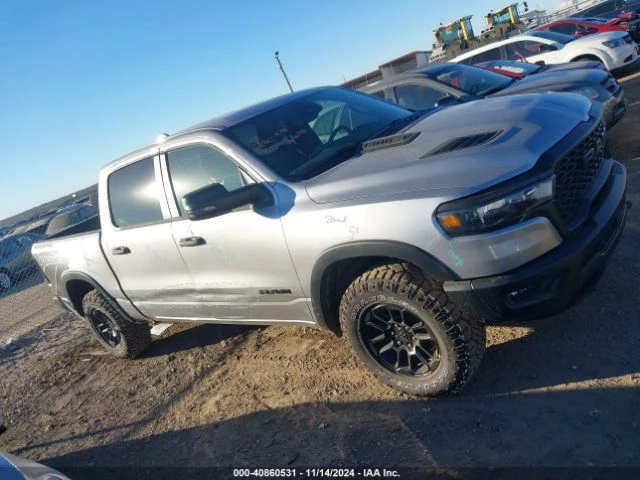 Dodge RAM 1500 2025 REBEL 4X4 5.7 BOX КЛИП НА ДВИГАТЕЛ - изображение 8