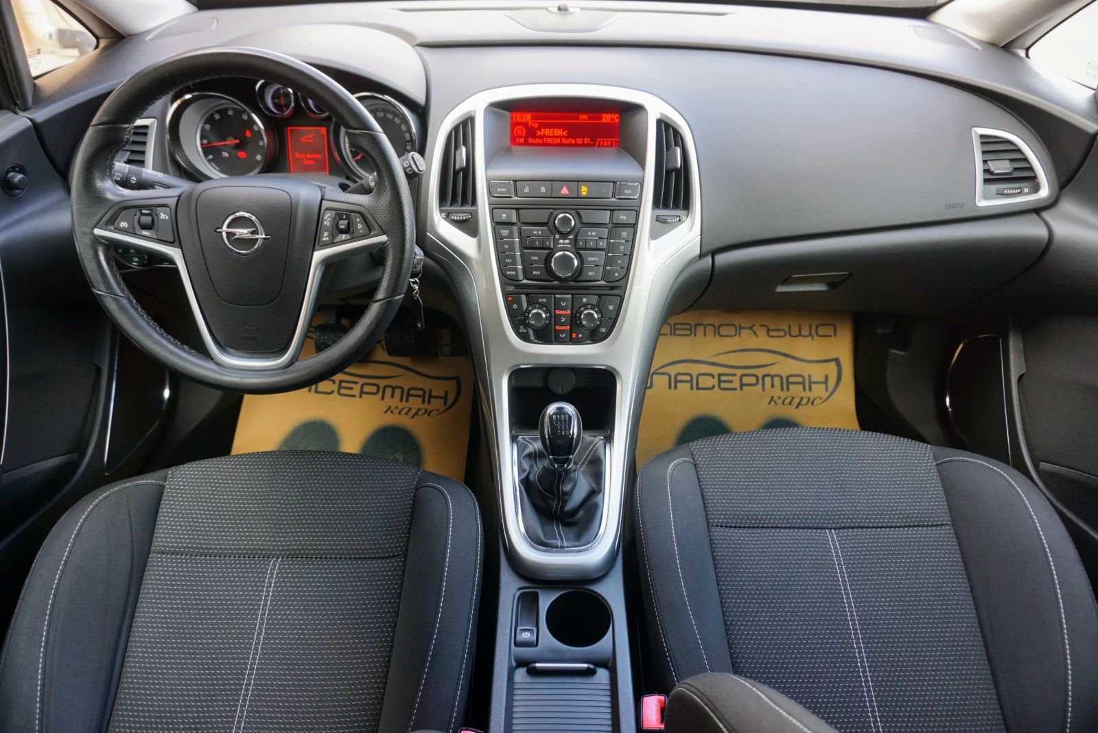 Opel Astra 1.6T COSMO S - изображение 9