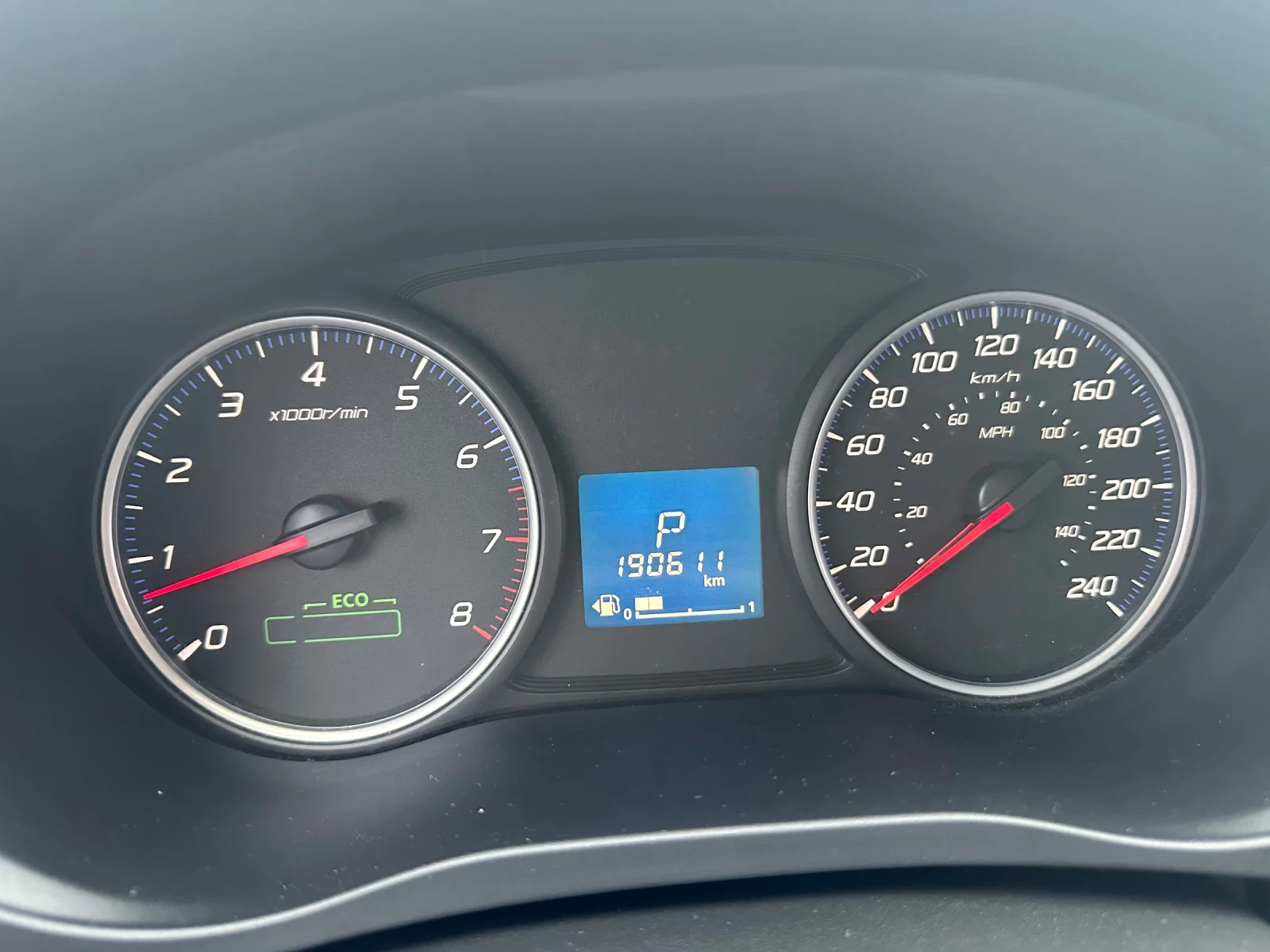 Mitsubishi Outlander 3.0 V6 GT Газов инжекцион  - изображение 9