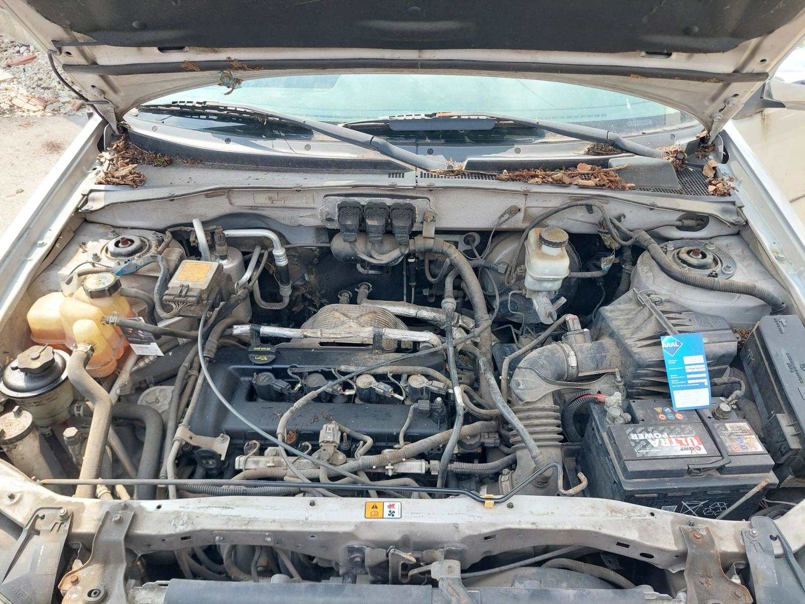 Mazda Tribute 2, 3i-150кс.ЗА ЧАСТИ ТОП СЪСТОЯНИЕ - изображение 10