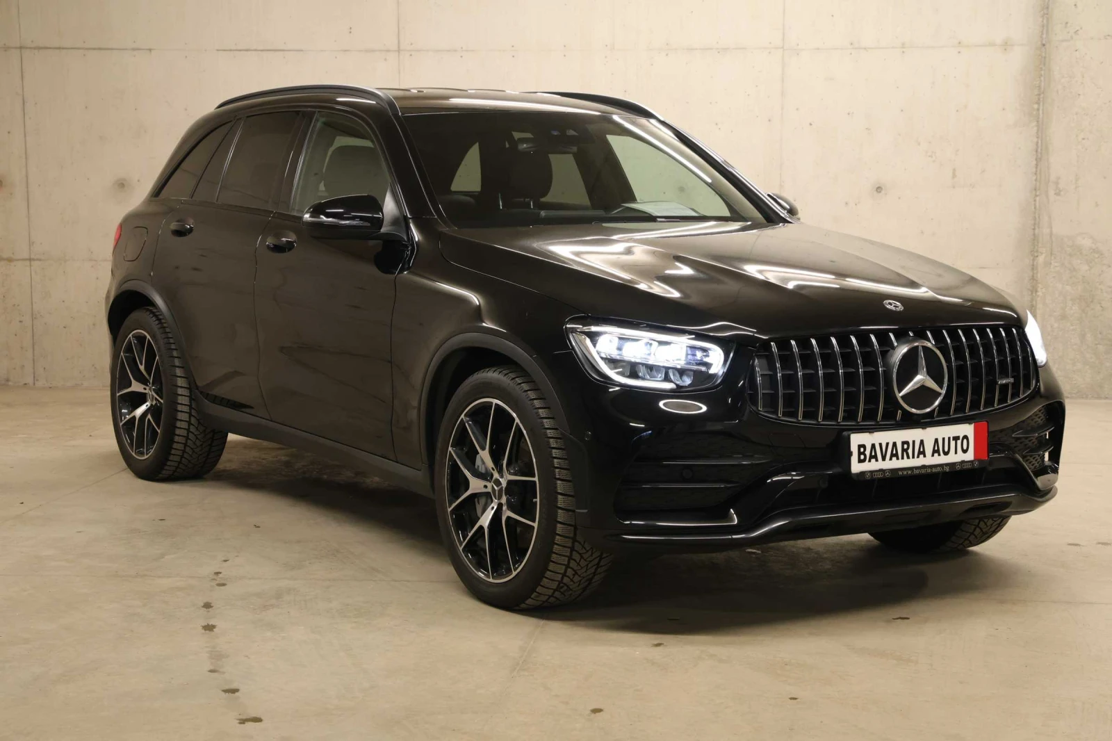 Mercedes-Benz GLC 43 AMG 4-MATIC Burmester  Surround-Soundsystem - изображение 4