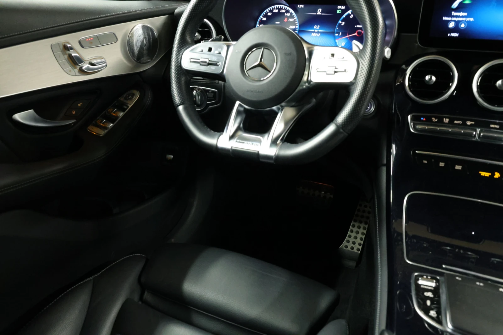 Mercedes-Benz GLC 43 AMG 4-MATIC Burmester  Surround-Soundsystem - изображение 10