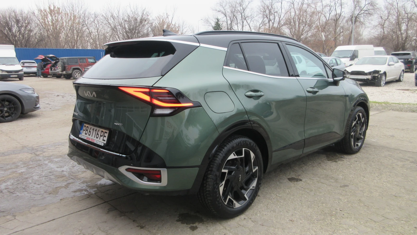 Kia Sportage  GT-LINE-PLUG IN HYBRID PHEV 4x4 252HP-ГАРАНЦИОНЕН - изображение 4