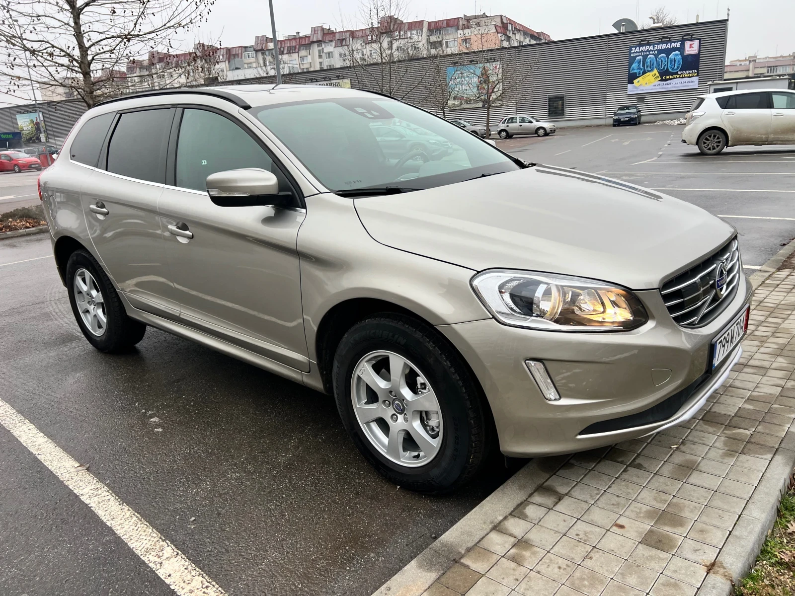 Volvo XC60 XC 60 T5 - изображение 4