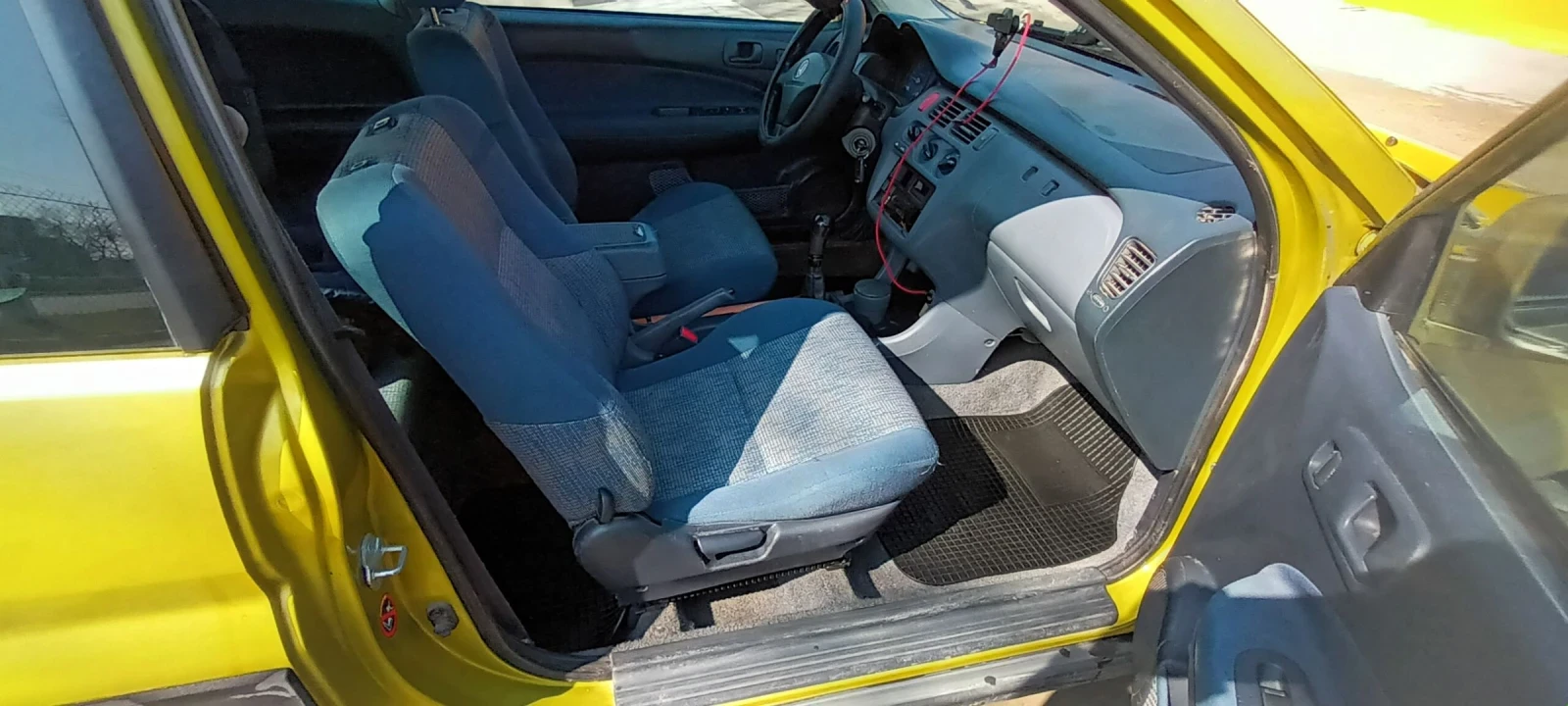 Honda Hr-v Генерация 1ва, снимка 8 - Автомобили и джипове - 53716472