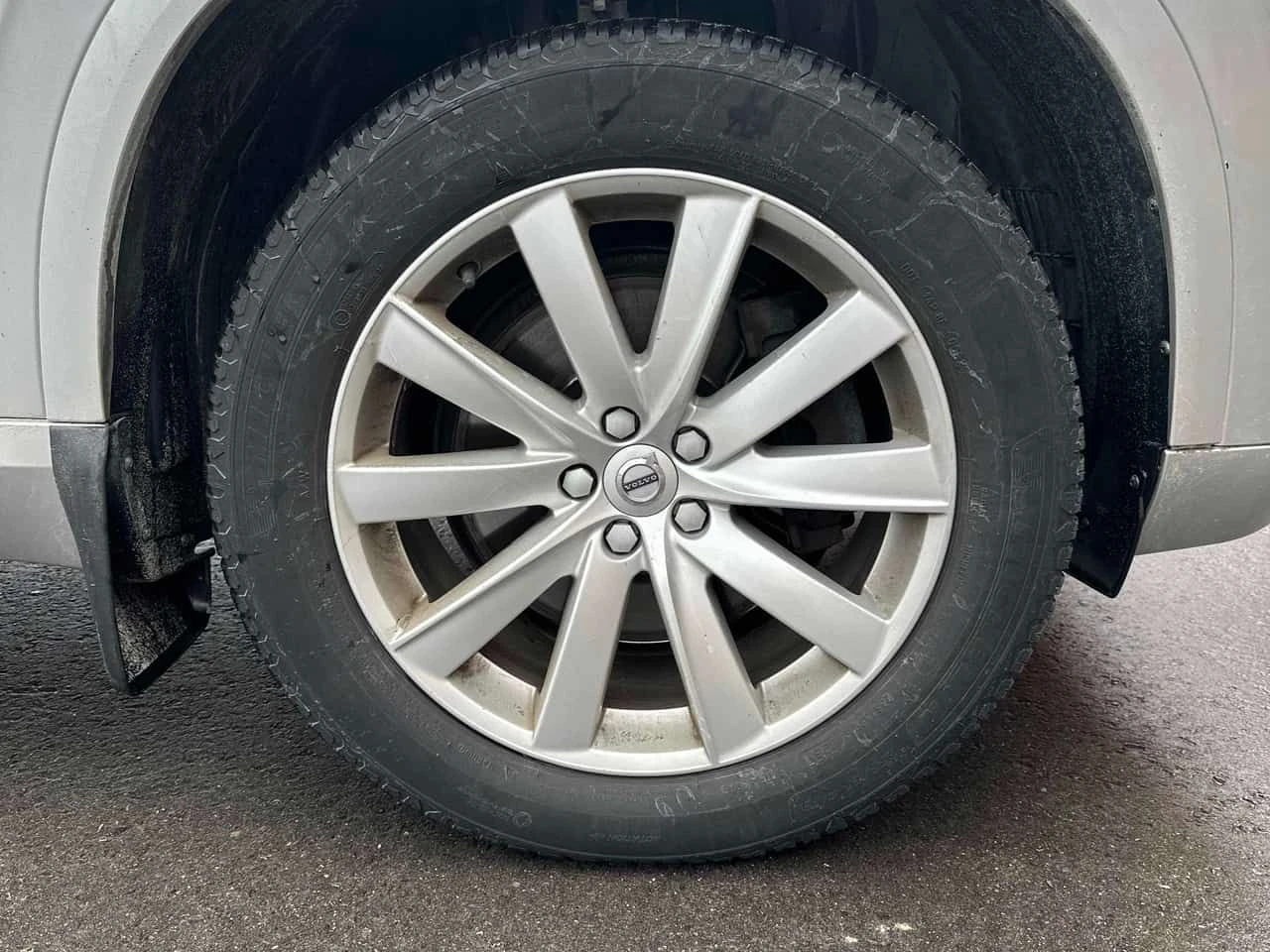 Volvo Xc90 * Momentum * CARFAX * ЦЕНА ДО БГ, снимка 17 - Автомобили и джипове - 53960955