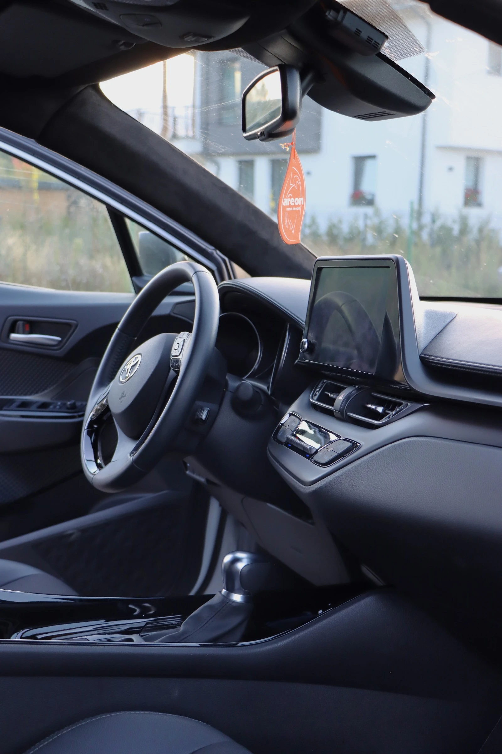 Toyota C-HR 2.0 - Hybrid, снимка 7 - Автомобили и джипове - 54034285