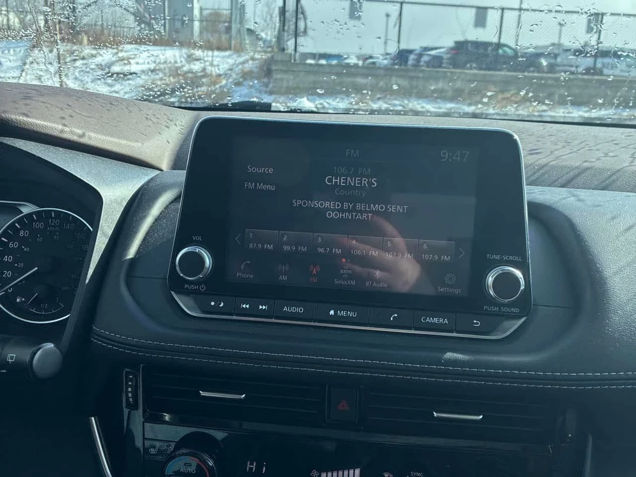 Nissan Rogue * SV * CARFAX * 360 * КОМПЛЕКТ ДЖАНТИ * ПОДГРЕВИ, снимка 9 - Автомобили и джипове - 54141537