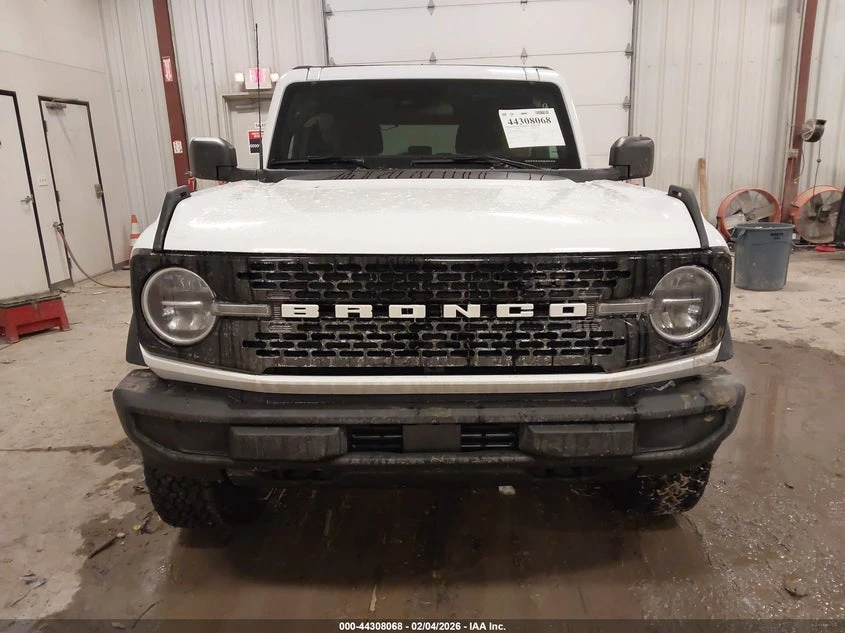 Ford Bronco Big Bend, снимка 12 - Автомобили и джипове - 54184928