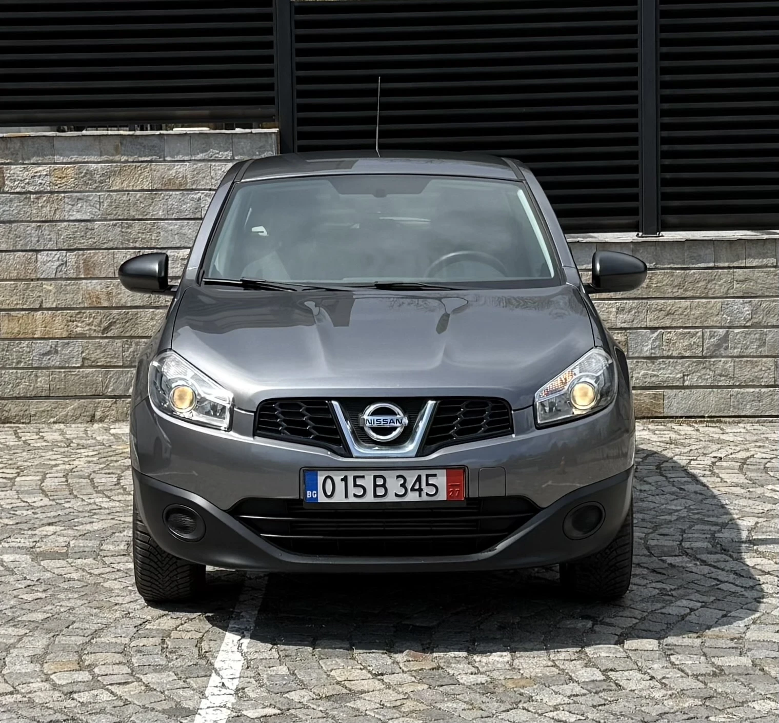 Nissan Qashqai 1.5dCI 6 скорости 2013, снимка 3 - Автомобили и джипове - 54236704