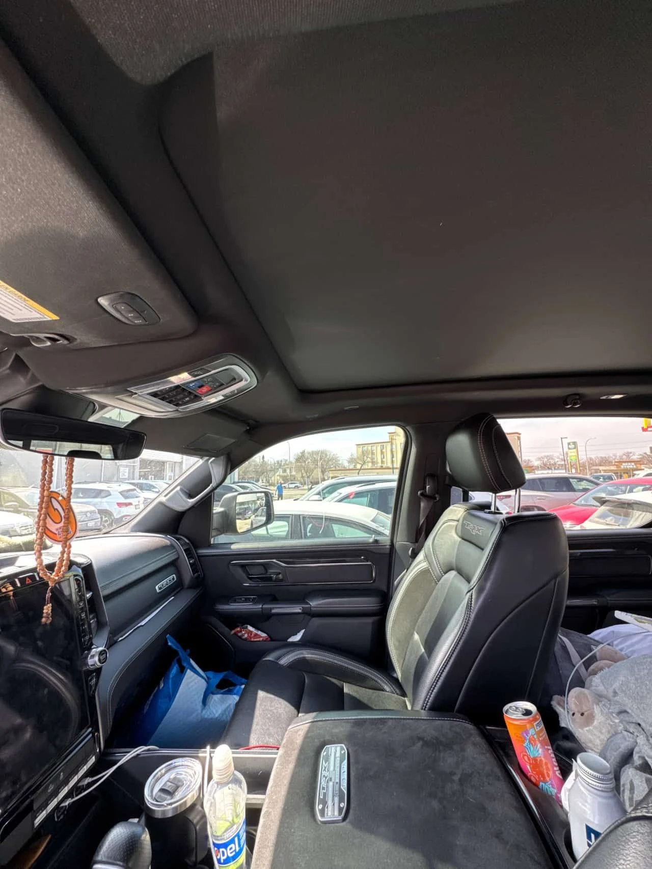 Dodge RAM 1500 TRX| PANO| KEYLESS| CARFAX | Mobile.bg � ����������� 11