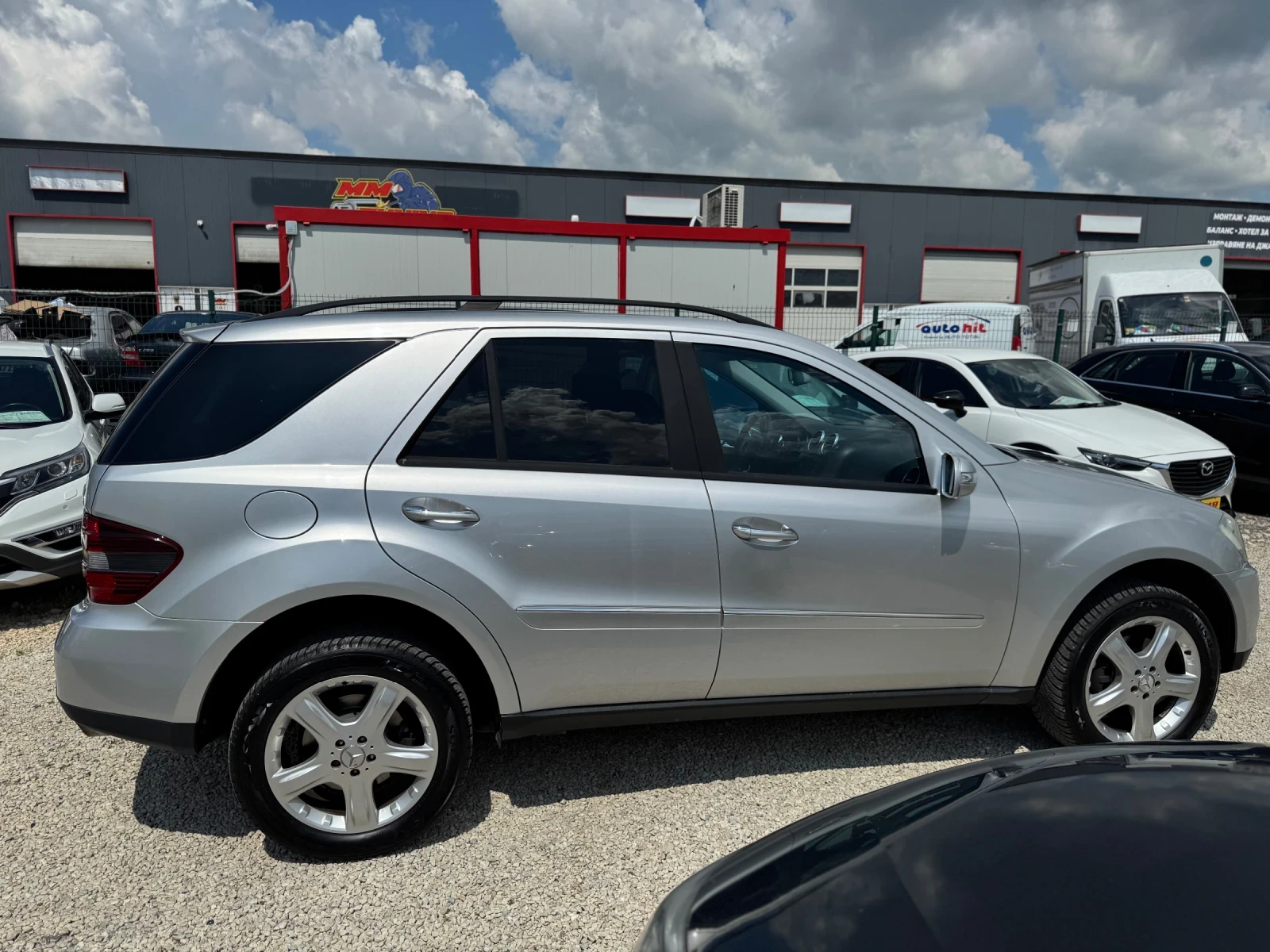 Mercedes-Benz ML 320 3.2CDI 4matic, снимка 7 - Автомобили и джипове - 54854859