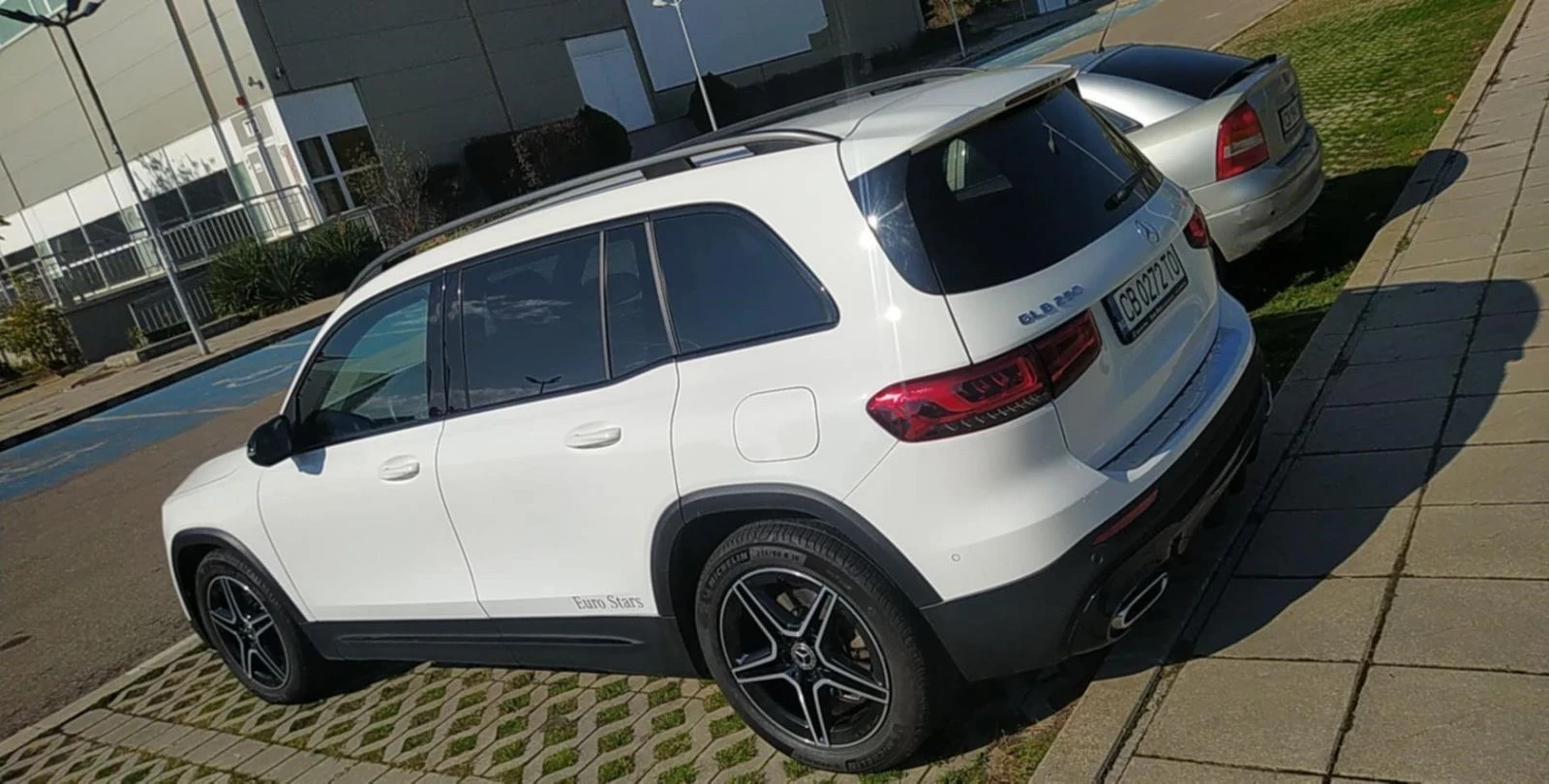 Mercedes-Benz GLB 250 GLB 250 4MATIC, снимка 5 - Автомобили и джипове - 54867559