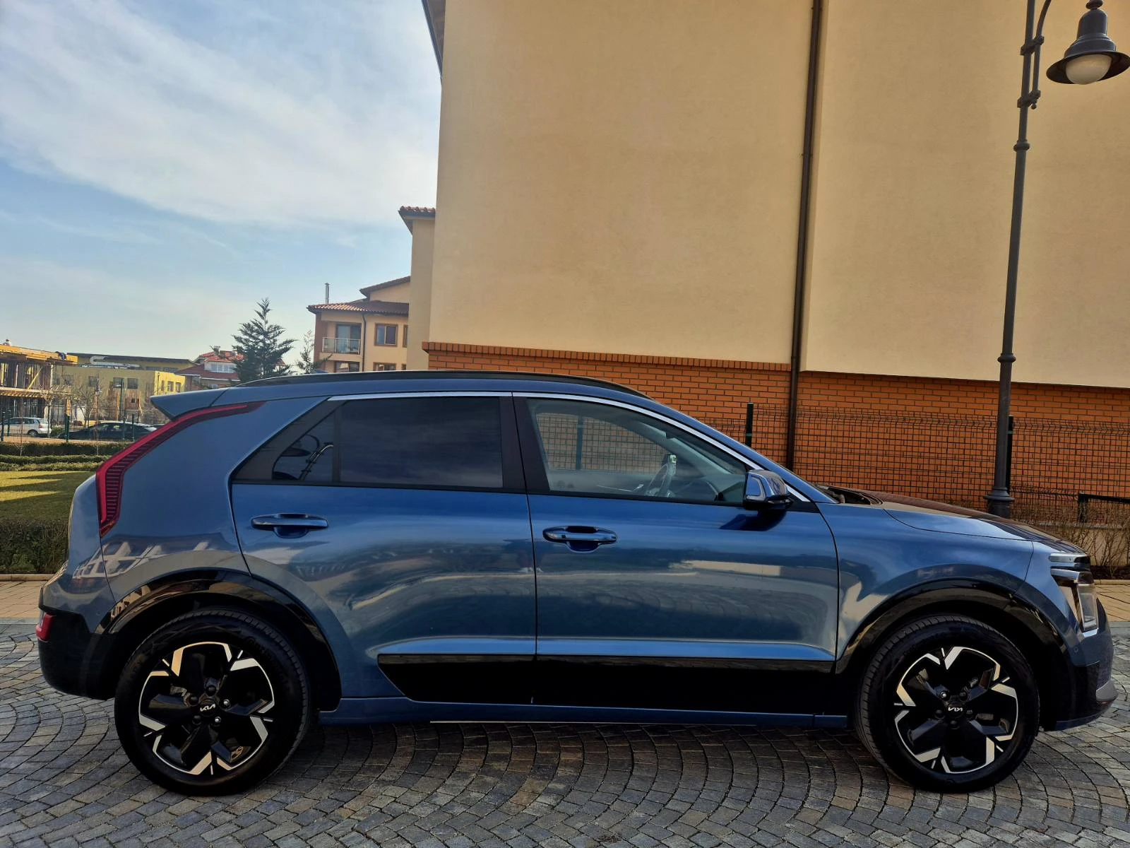Kia Niro 64 KWH* SOH 100%* H/K* ����* �������* ���������* F | Mobile.bg � ����������� 6