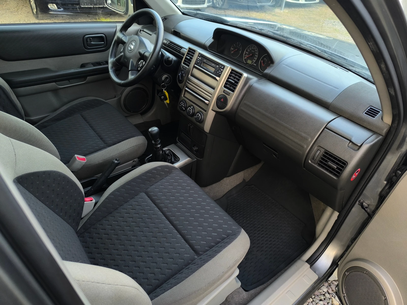 Nissan X-trail FACE-2.2DCI-136��-4X4-6 ��������-��������-������� | Mobile.bg � ����������� 14
