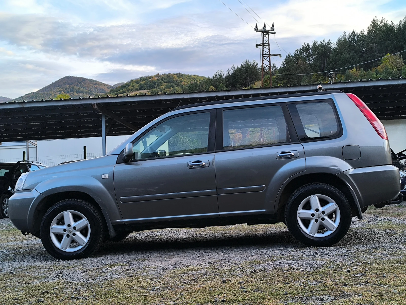Nissan X-trail FACE-2.2DCI-136��-4X4-6 ��������-��������-������� | Mobile.bg � ����������� 6