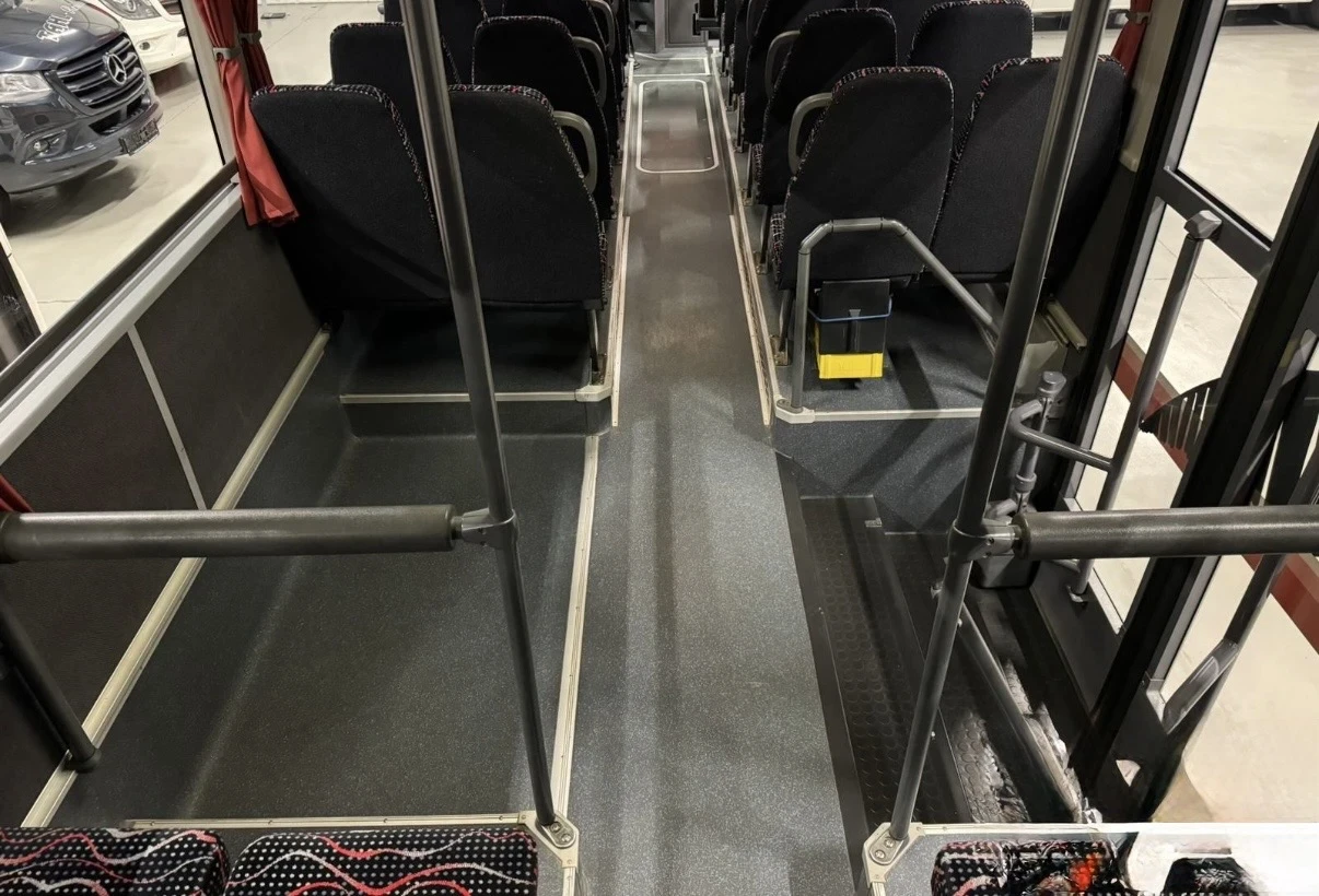 Mercedes-Benz Integro УЧЕБЕН O550 H KLIMA 50+ 1 TOP TOP TOP, снимка 10 - Бусове и автобуси - 53723598