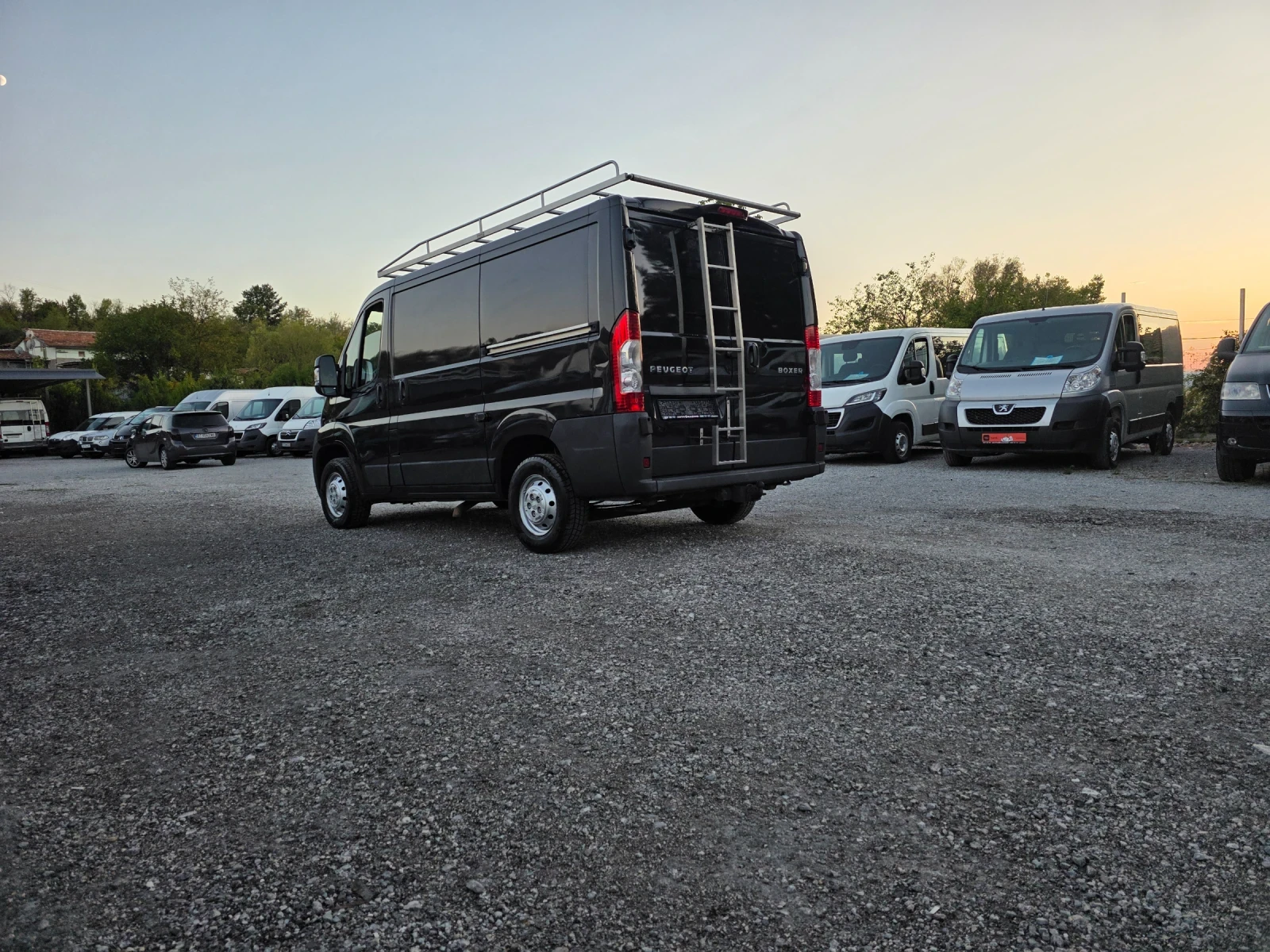 Peugeot Boxer 3.0 hdi 180ps Климатик Темпомат Камера, снимка 11 - Бусове и автобуси - 56135504