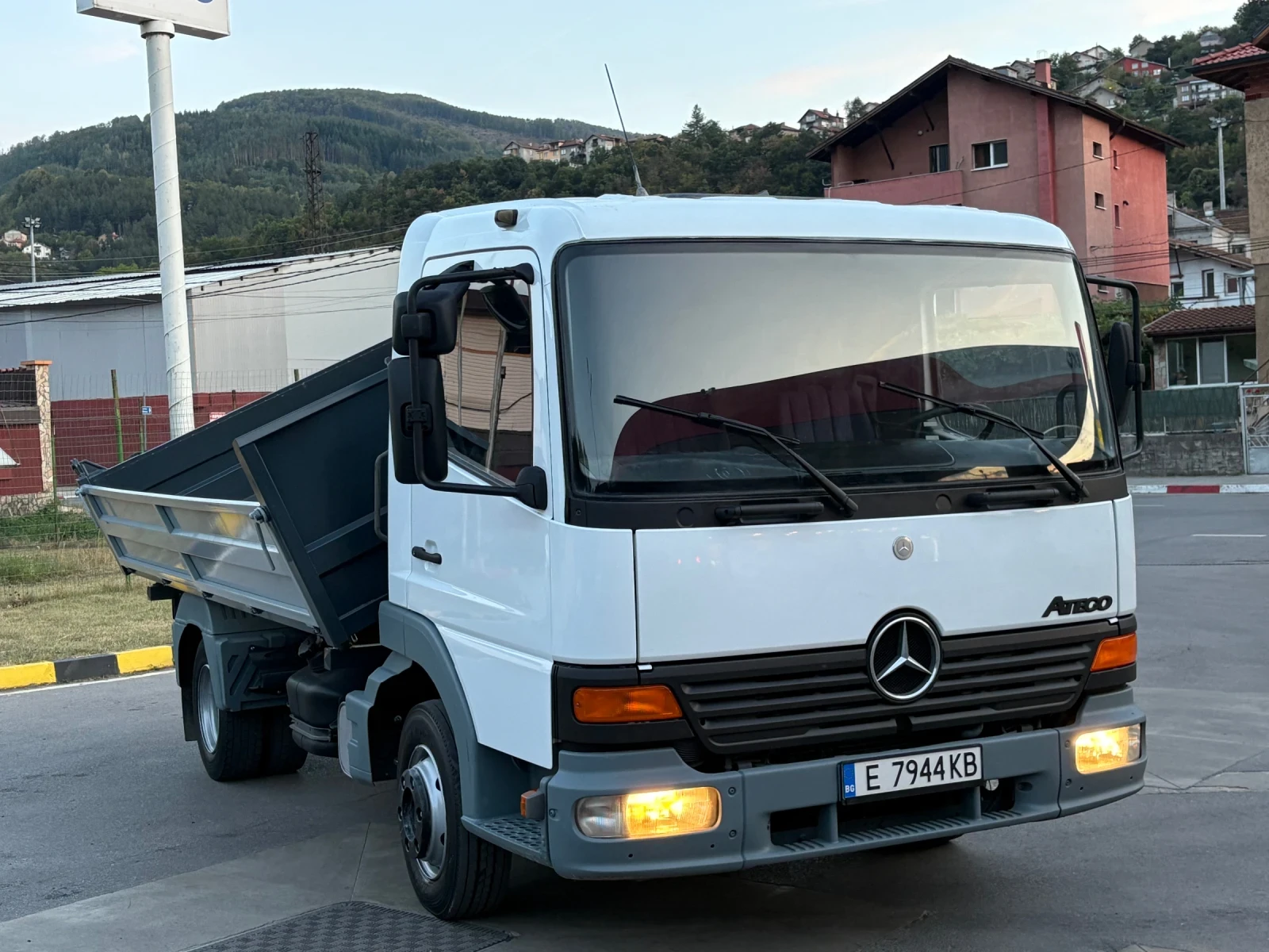 Mercedes-Benz Atego САМОСВАЛ, снимка 5 - Камиони - 53773851