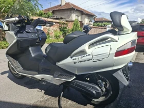 Suzuki Burgman 650ie ABS подгрев на ръкохватките и седалката | Auto.bg — изображение 12