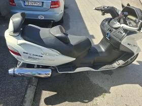 Suzuki Burgman 650ie ABS подгрев на ръкохватките и седалката | Auto.bg — изображение 4