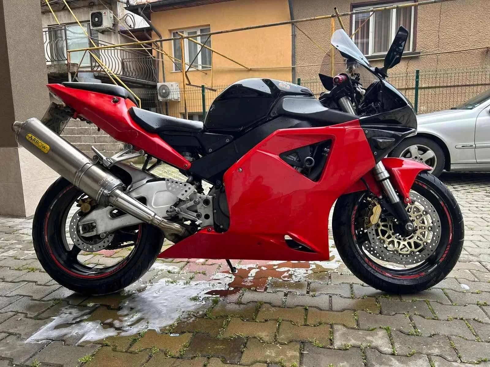 Honda Cbr 954 - изображение 3