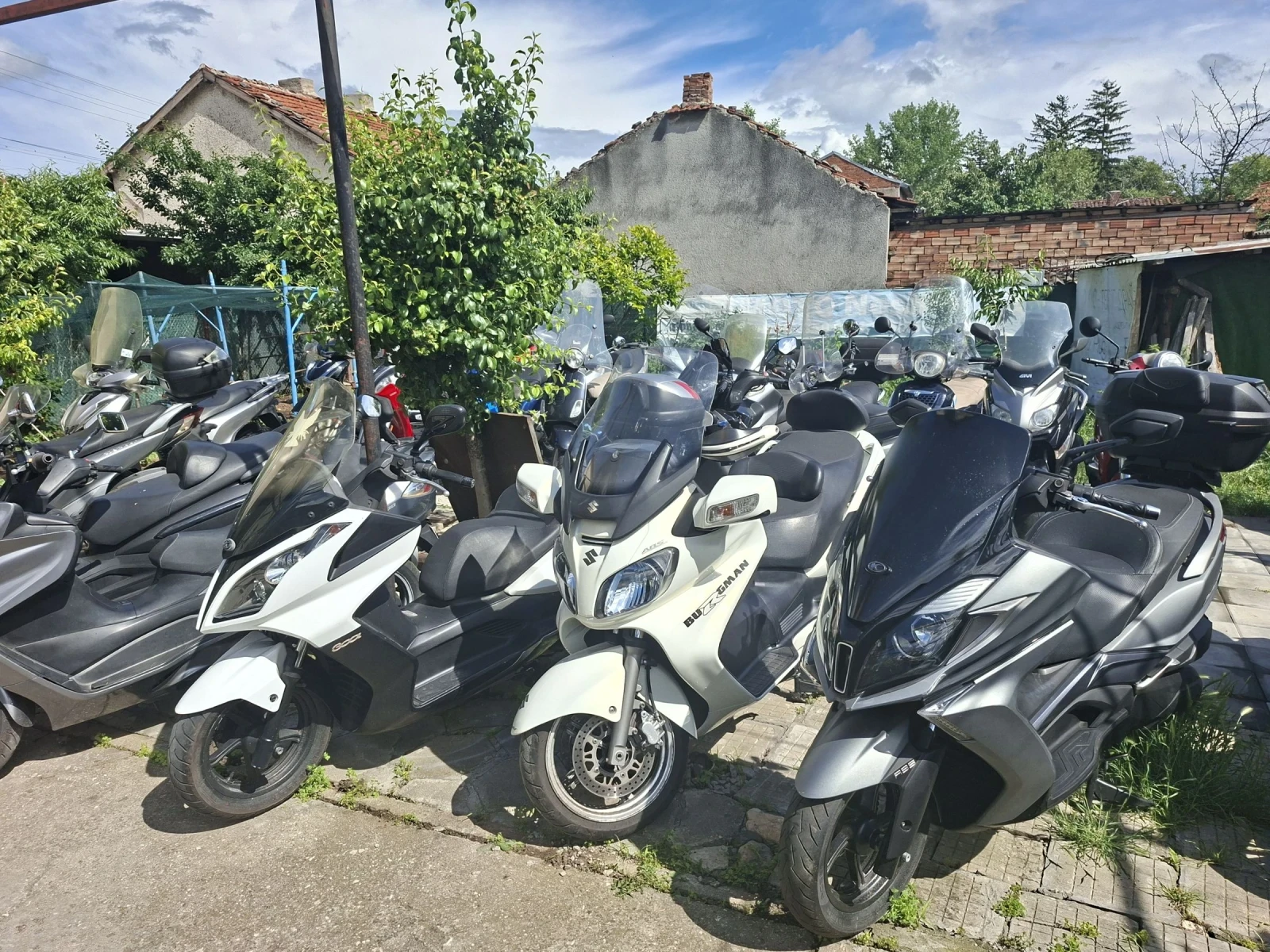 Suzuki Burgman 650ie ABS подгрев на ръкохватките и седалката, снимка 17 - Мотоциклети и мототехника - 54780377