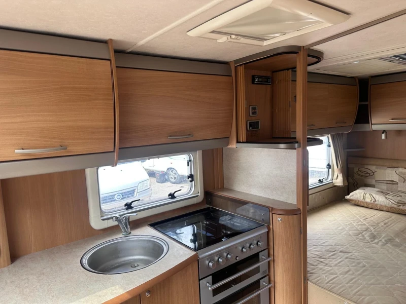 Каравана ABI Expression , снимка 4 - Каравани и кемпери - 53025115