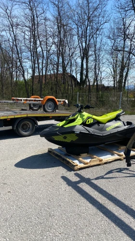  Bombardier Sea Doo Spark Trixx 3up | Mobile.bg    1