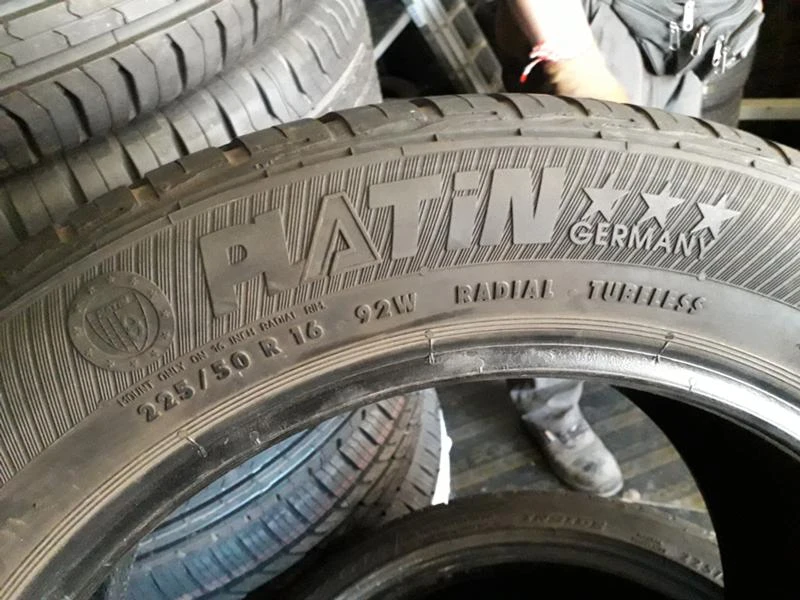 Гуми Летни 225/50R16, снимка 4 - Гуми и джанти - 24666967