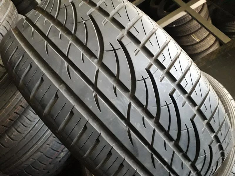 Гуми Летни 225/50R16, снимка 2 - Гуми и джанти - 24666967