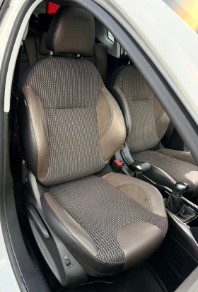 Peugeot 2008 Панорама, подгрев, нави, обслужен. - 5890 € / 11519.84 лв. - 46127691 10