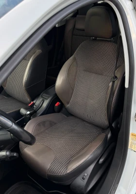 Peugeot 2008 Панорама, подгрев, нави, обслужен. - 5890 € / 11519.84 лв. - 46127691 9