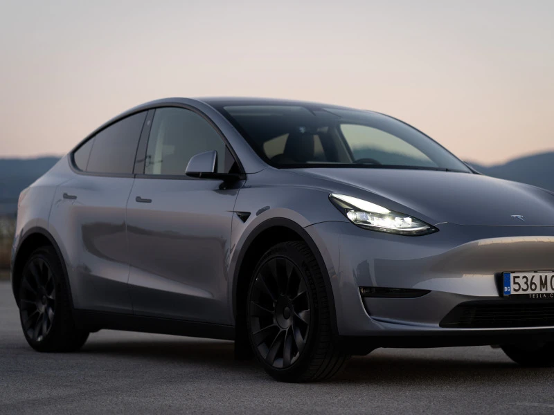 Tesla Model Y Long Range - Удължена Гаранция, снимка 6 - Автомобили и джипове - 42355441