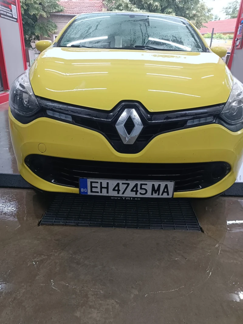 Renault Clio Клио4, снимка 4 - Автомобили и джипове - 49569041