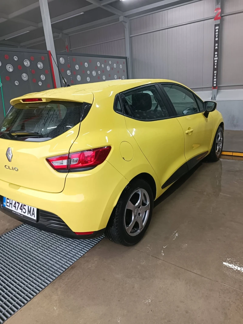 Renault Clio Клио4, снимка 2 - Автомобили и джипове - 49569041