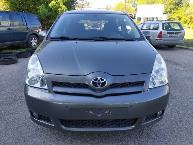 Toyota Corolla verso 1, 6i 110ps Italy, снимка 3 - Автомобили и джипове - 50110730