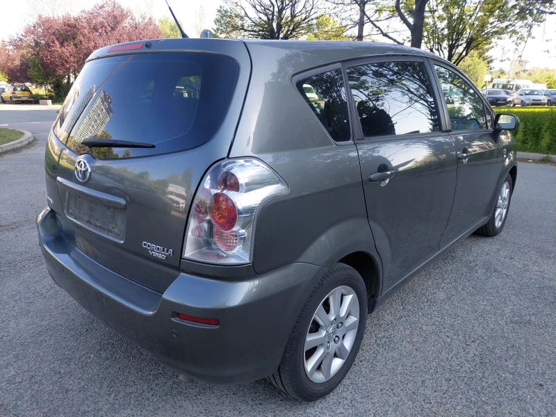 Toyota Corolla verso 1, 6i 110ps Italy, снимка 4 - Автомобили и джипове - 50110730