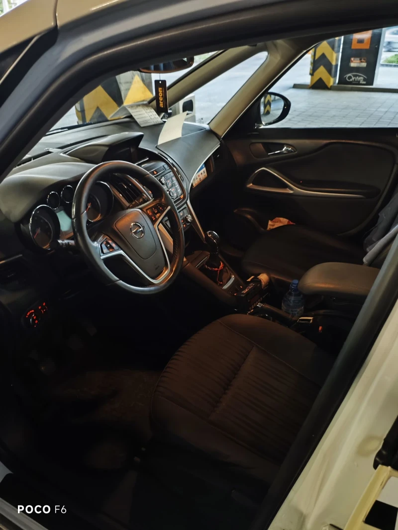 Opel Zafira, снимка 9 - Автомобили и джипове - 51168148