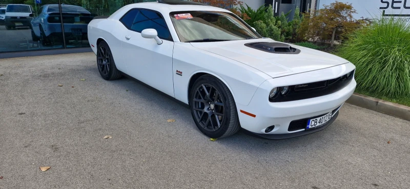 Dodge Challenger RT Shaker Plus , снимка 2 - Автомобили и джипове - 52705610