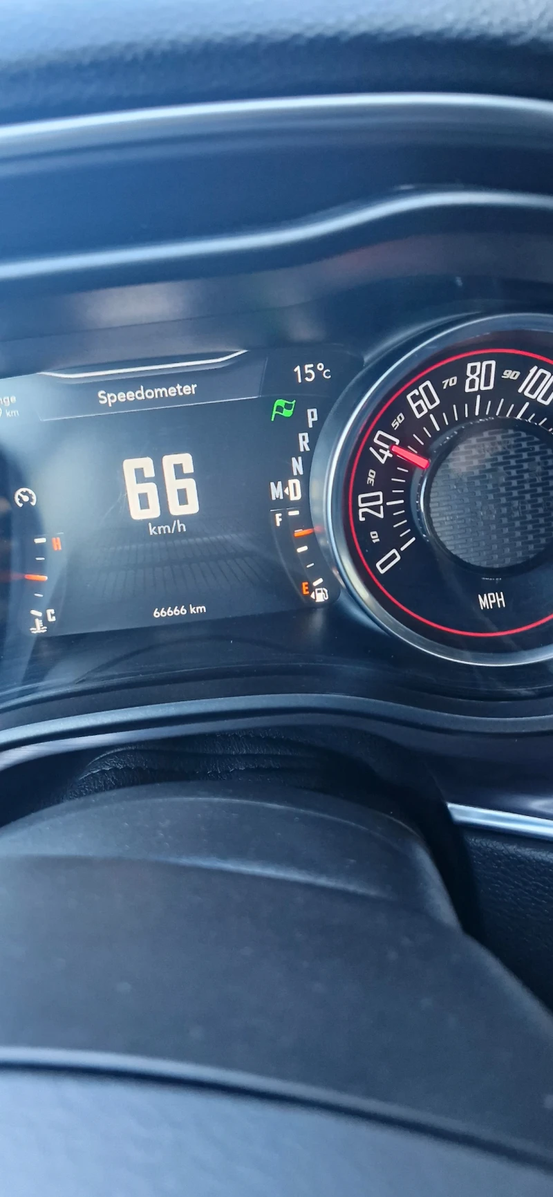 Dodge Challenger RT Shaker Plus , снимка 13 - Автомобили и джипове - 52705610