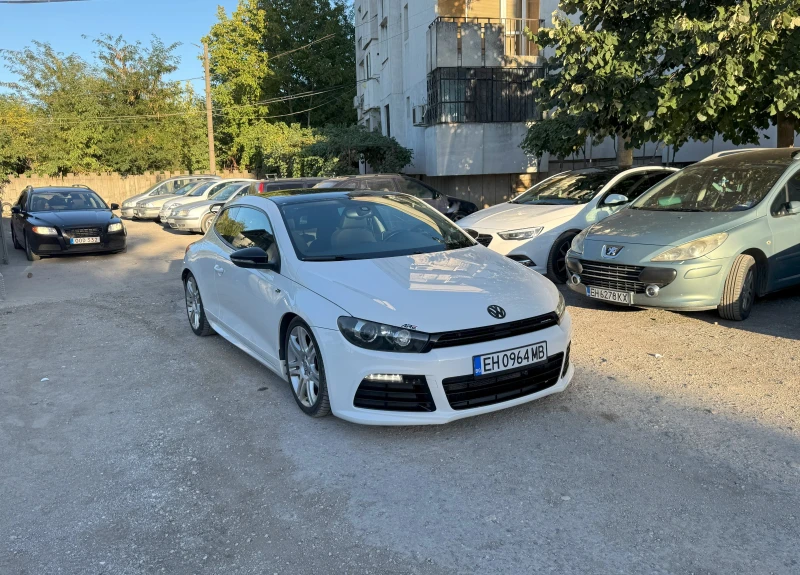 VW Scirocco R-Line 300кс., снимка 2 - Автомобили и джипове - 52259958