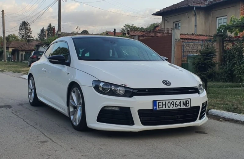 VW Scirocco R-Line 300кс., снимка 2 - Автомобили и джипове - 52744478
