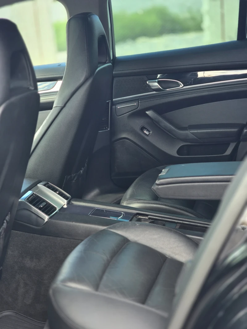 Porsche Panamera, снимка 9 - Автомобили и джипове - 52105411