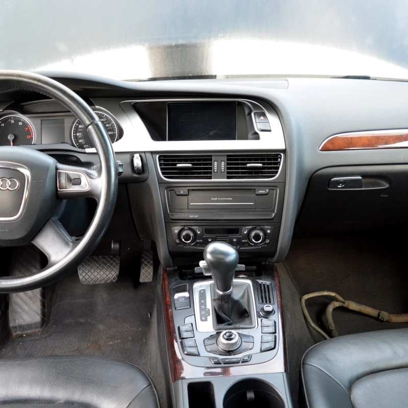 Audi A4 2.0 TFSI, снимка 7 - Автомобили и джипове - 52163695