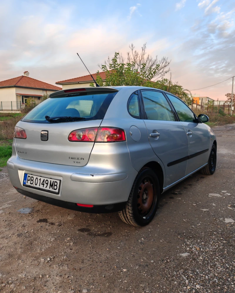 Seat Ibiza 1.4 tdi СПЕШНО, снимка 2 - Автомобили и джипове - 52409974